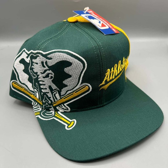 Vintage Oakland Athletics Hat Men Green Twins Enterprise MLB Snap - Main Image